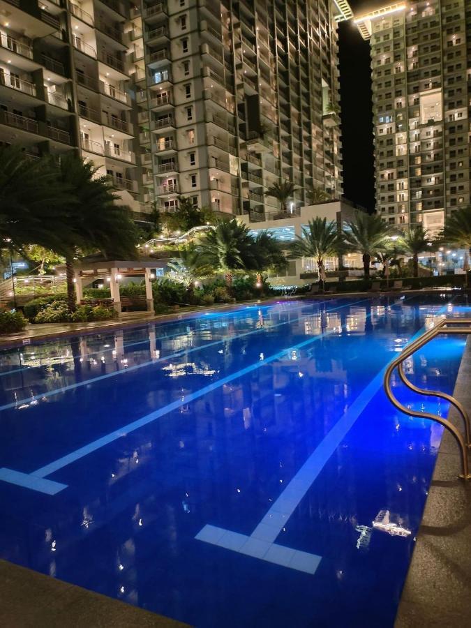 Verdon Parc Condo Davao Stadt Exterior foto
